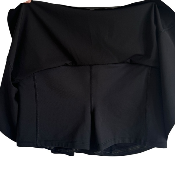 Athleta Ace High Rise 13.5" Tennis Skort, Black, Size XS - Picture 5 of 8